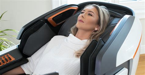 PRIME MASSAGE CHAIR by KOMODER.